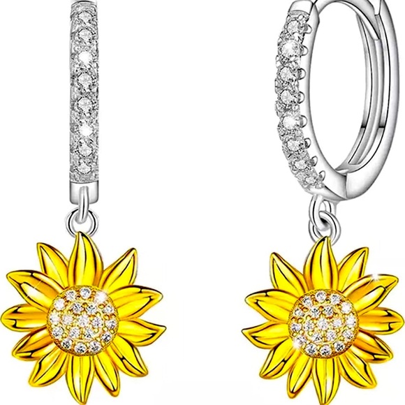 Gold Sunflower in White Zirconia Dangle Women Earrings - Picture 3 of 9